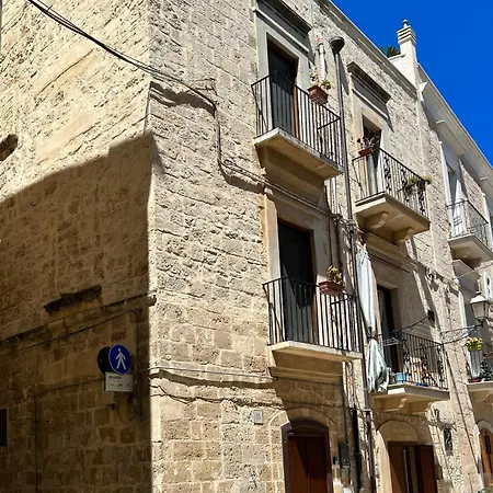 Santa Scolastica * باري